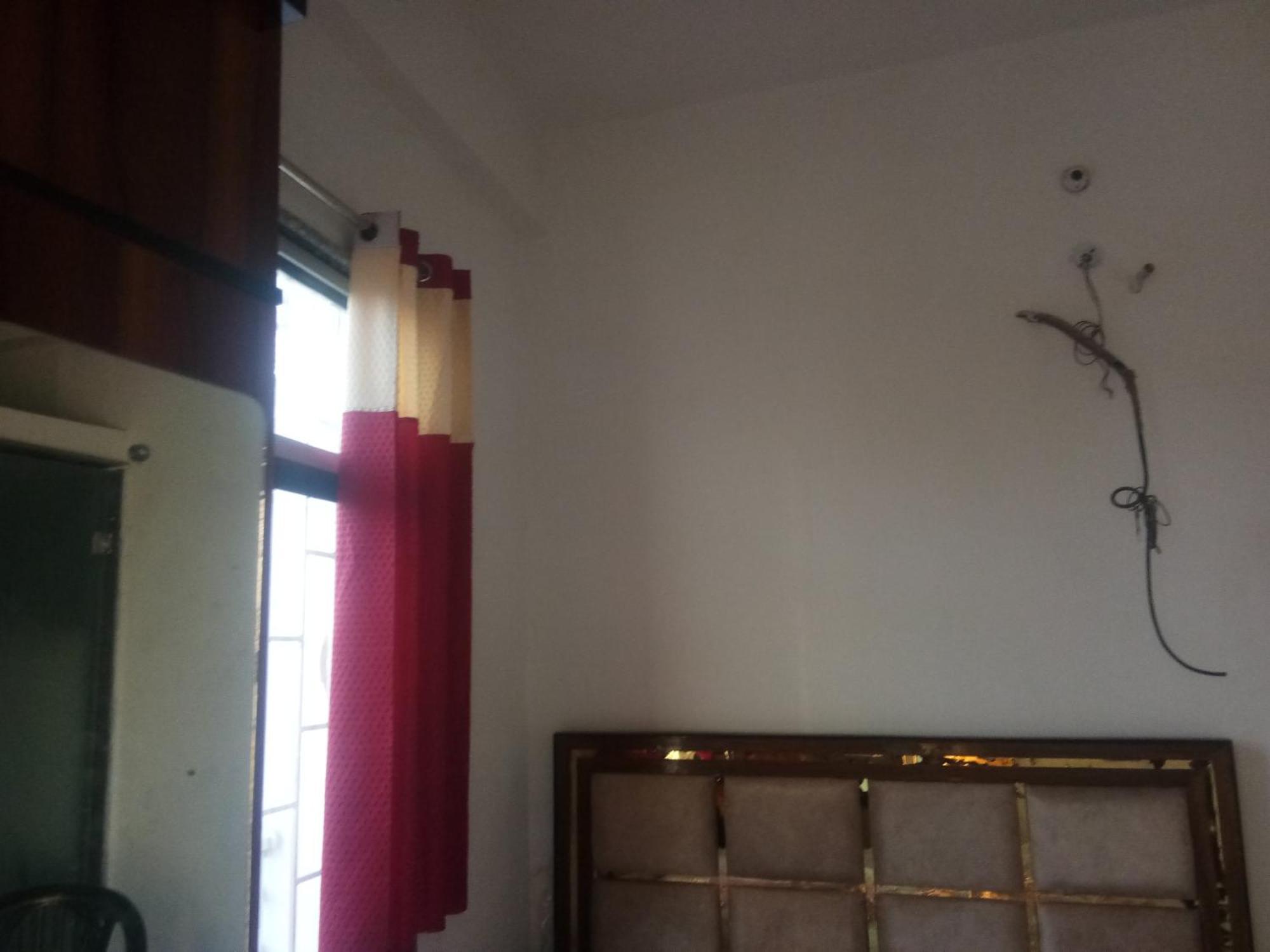 Aditya Paradise Aka Mountain Home Aka Avk Inn Tundla エクステリア 写真