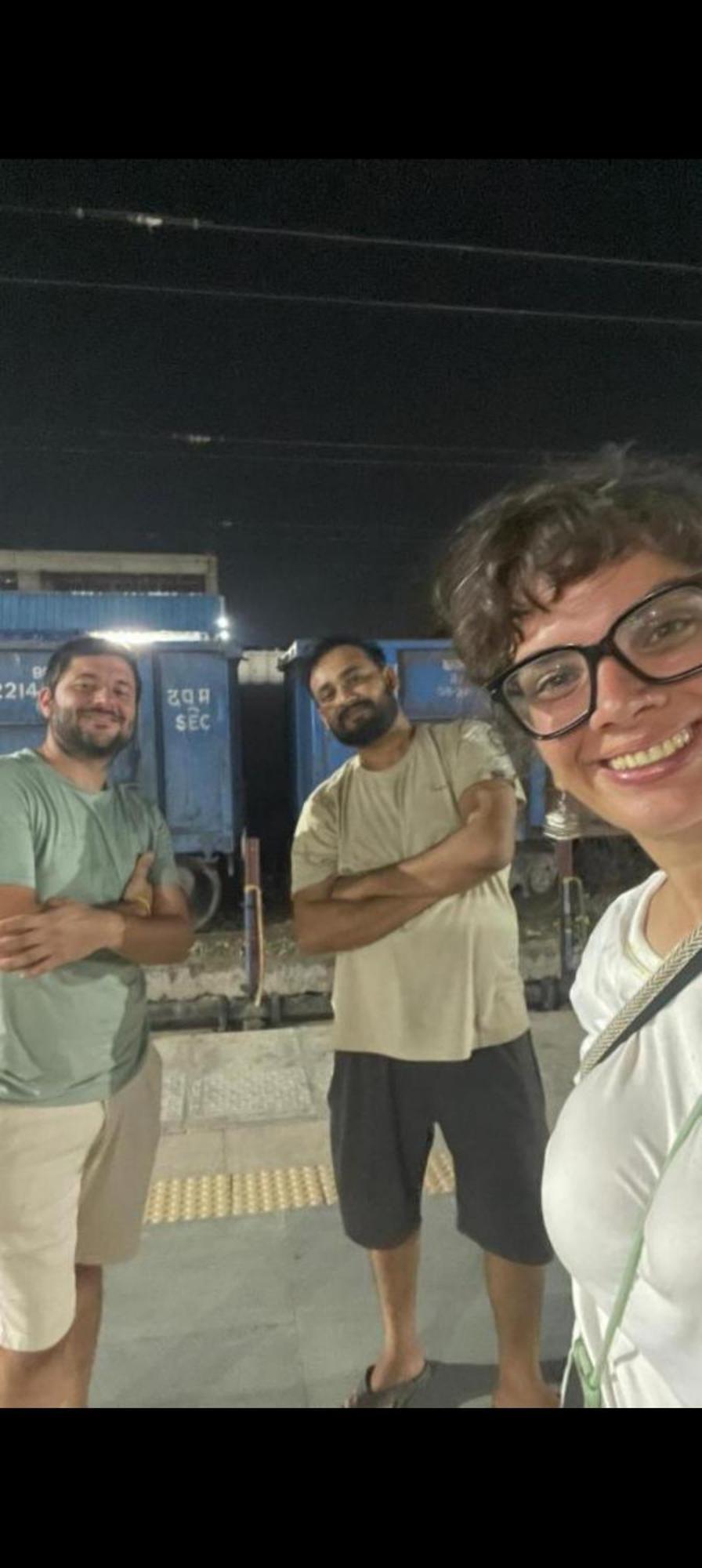 Aditya Paradise Aka Mountain Home Aka Avk Inn Tundla エクステリア 写真